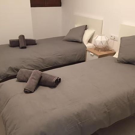 Vivienda Junto A Ruzafa - 12 Pax Y Mas Apartment บาเลนเซีย ภายนอก รูปภาพ