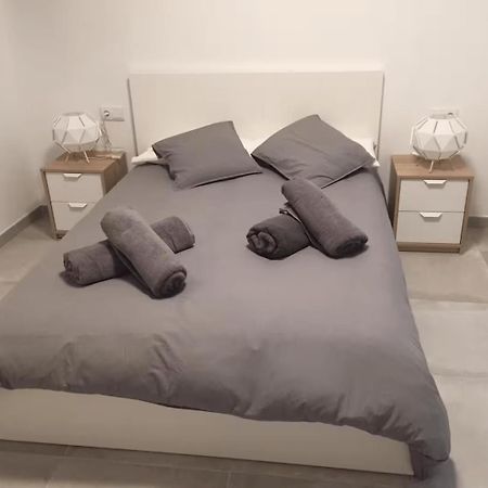 Vivienda Junto A Ruzafa - 12 Pax Y Mas Apartment บาเลนเซีย ภายนอก รูปภาพ