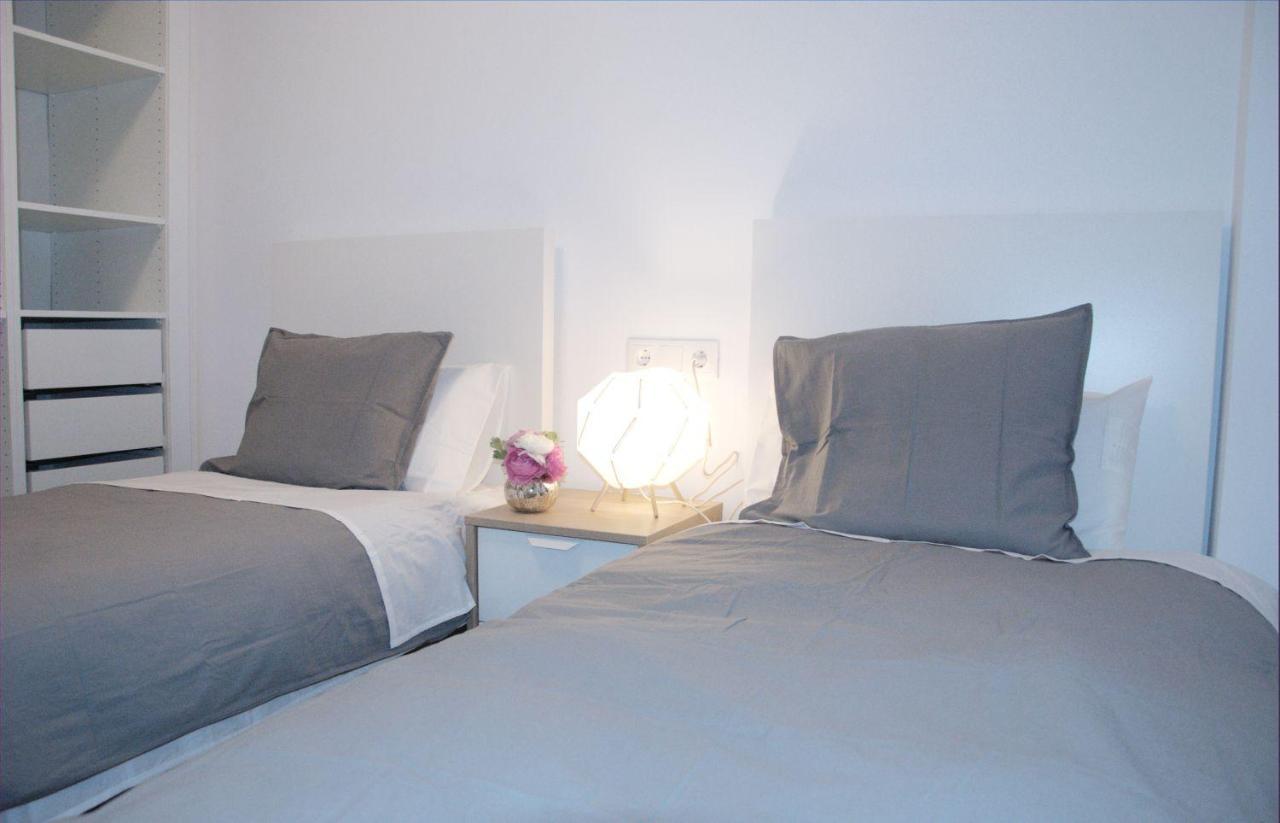 Vivienda Junto A Ruzafa - 12 Pax Y Mas Apartment บาเลนเซีย ภายนอก รูปภาพ