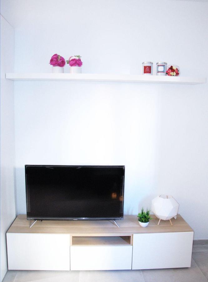 Vivienda Junto A Ruzafa - 12 Pax Y Mas Apartment บาเลนเซีย ภายนอก รูปภาพ
