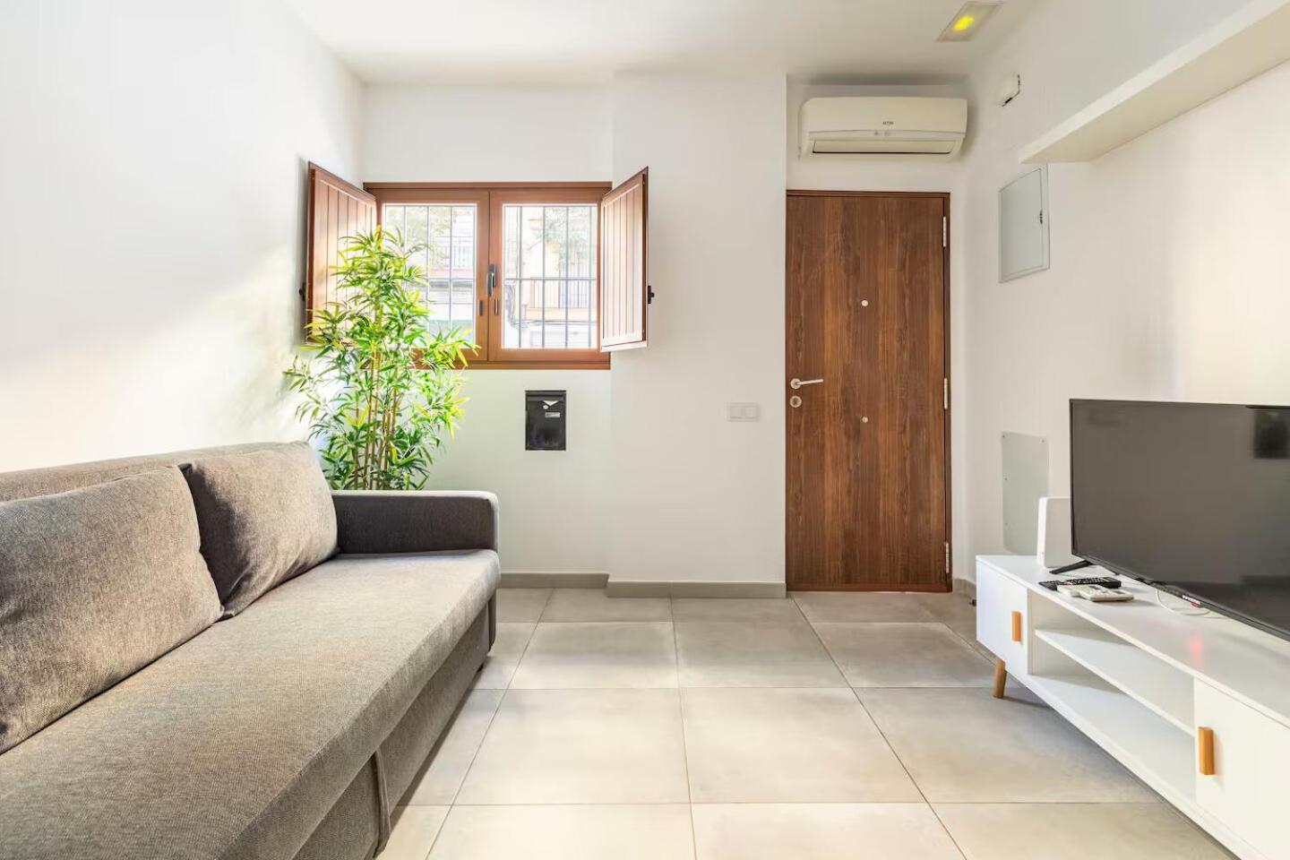 Vivienda Junto A Ruzafa - 12 Pax Y Mas Apartment บาเลนเซีย ภายนอก รูปภาพ