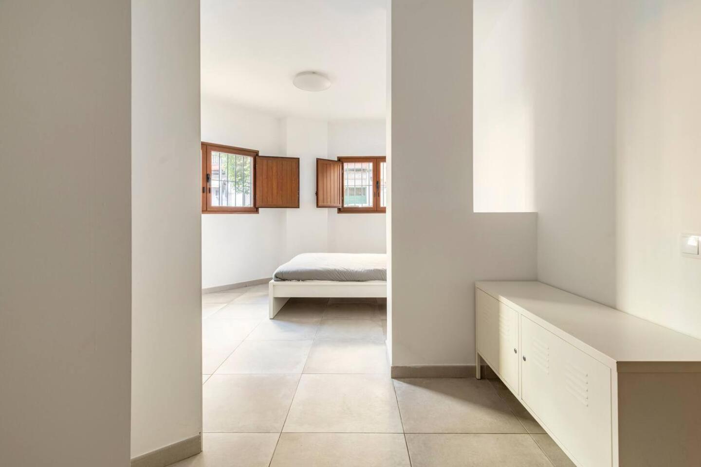 Vivienda Junto A Ruzafa - 12 Pax Y Mas Apartment บาเลนเซีย ภายนอก รูปภาพ